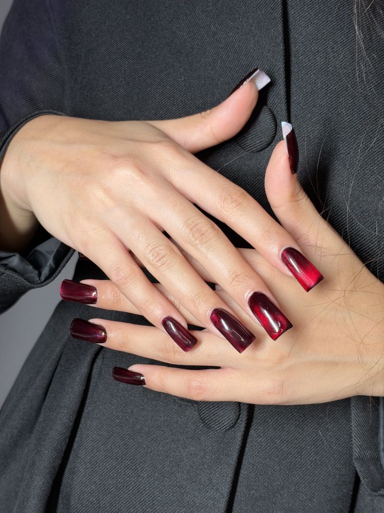 Red cat eye nails